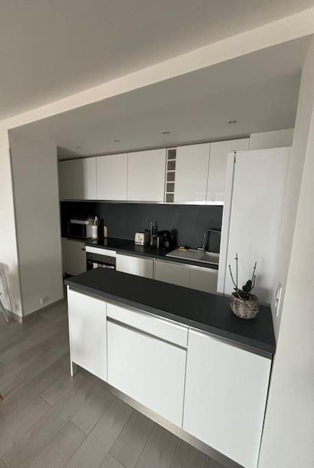 Appartement Tout Confort & Parking Бюсолей Екстериор снимка