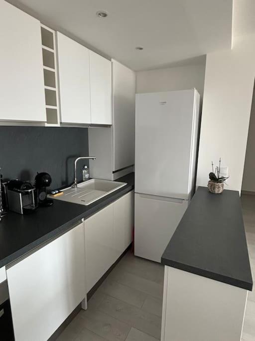 Appartement Tout Confort & Parking Бюсолей Екстериор снимка
